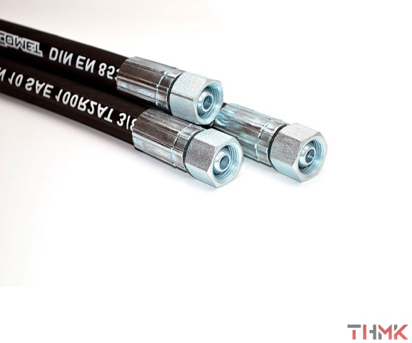 Рукав РВД 10-2SN S22 DK (М18х1.5) 33 МПа 1050 купить в Саратове